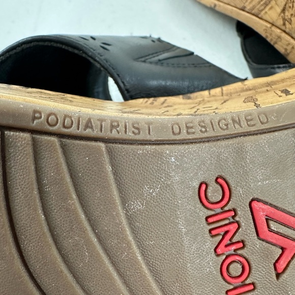 Vionic Anitra Black Leather Platform Wedge Sandals Cork Sole Comfort Orthotic 6 - Picture 11 of 11